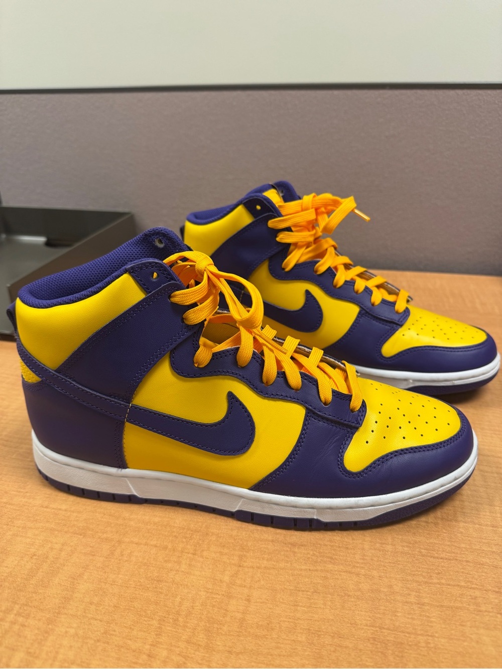 Nike High-Top Sneakers in Yellow and Purple